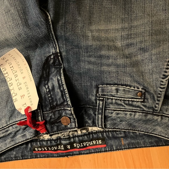 Straight leg capri jeans - Picture 2 of 4